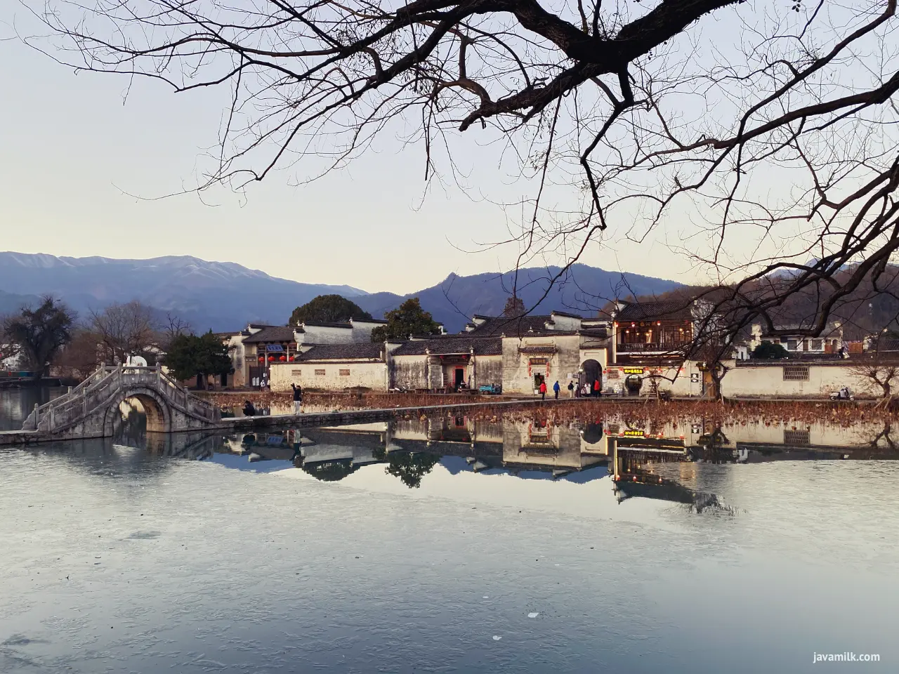 South Lake - Hongcun Village