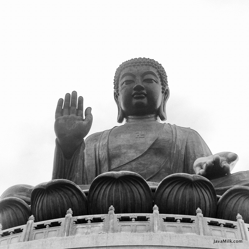 Giant Buddha di Lantau Island