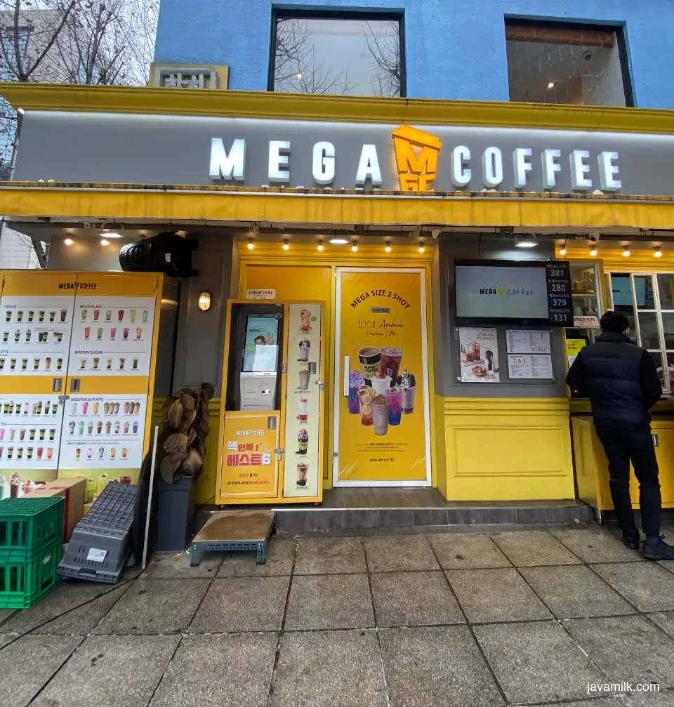 Kopi jendela dan cafe banyak di semua area Seoul