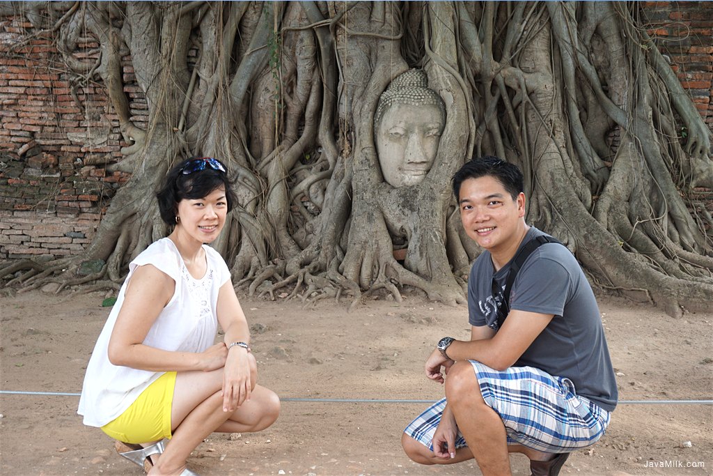 Kepala Buddha di Wat Phra Mahathat